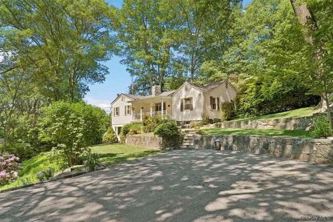 13 Split Rock Rd