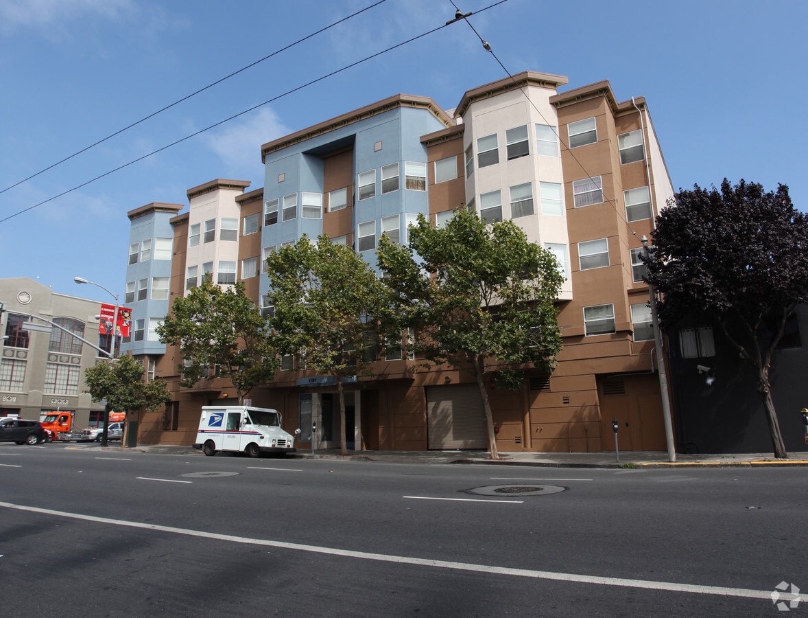 Photo - 1101 Howard St