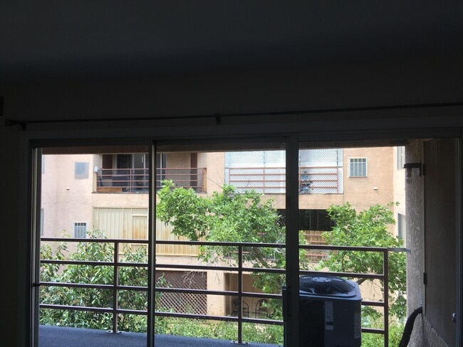 Photo - 2601 W Broadway Blvd