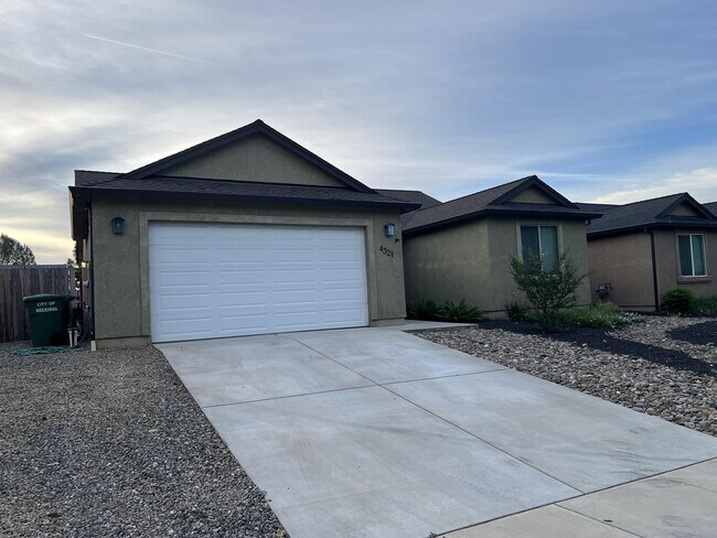 Photo - 4321 Paulson Ln