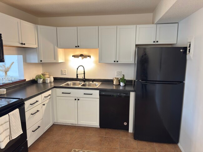 Photo - 1120 E 6th St Unidad 8