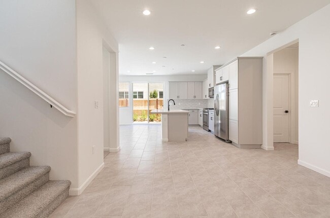 Photo - New Tesoro Viejo home with 3 bedrooms, 3 baths with solar included