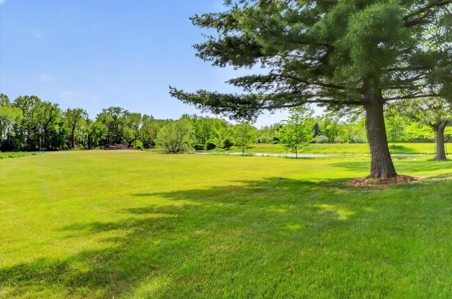 Photo - Sun Meadows Apartments