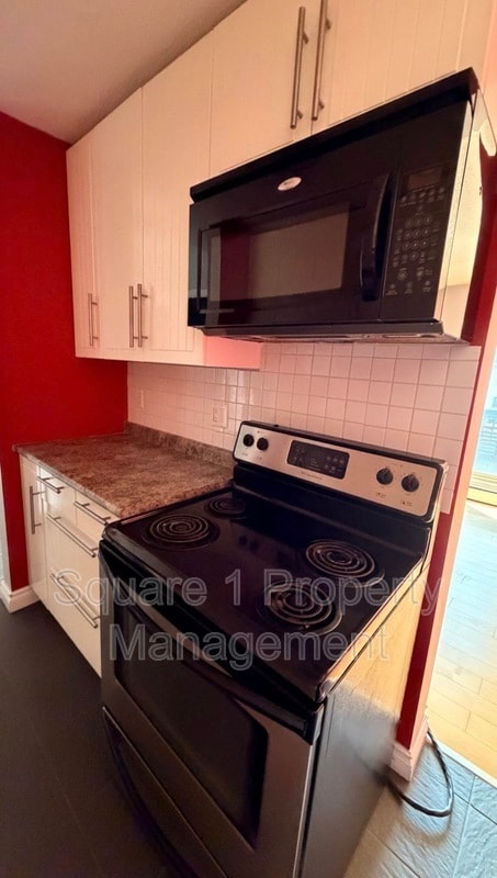 Photo - 10255-10117 117 St NW Unit 19