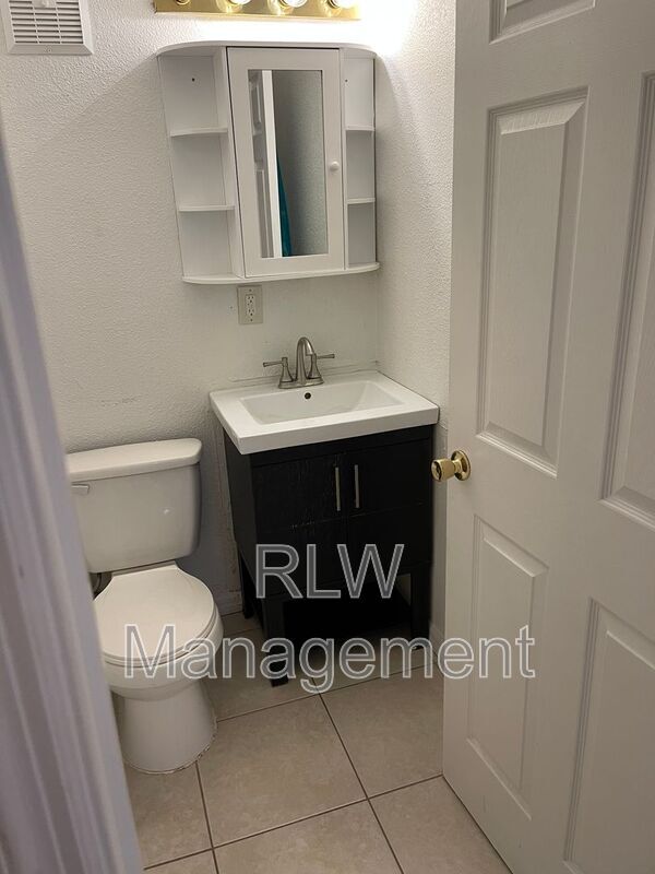 Photo - 206 Osceola Ave