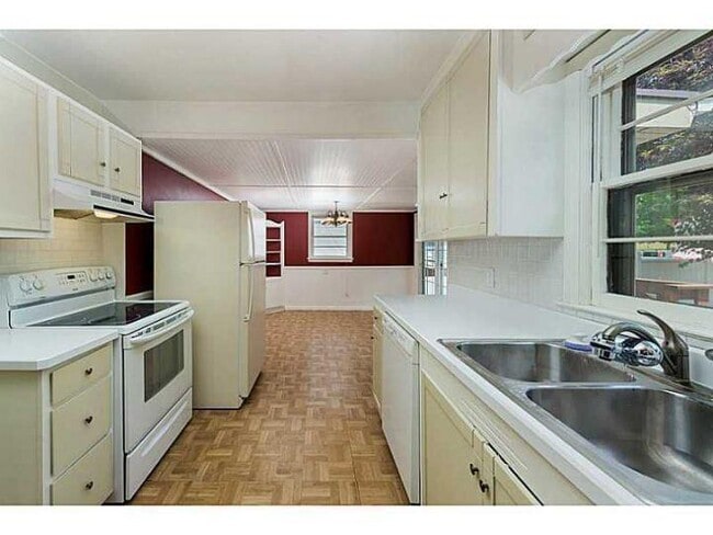 Photo - 5 bedroom in Billings MT 59101