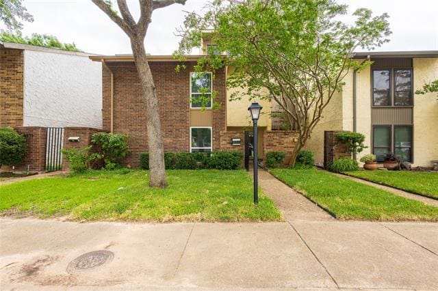 Photo - 9830 Bent Branch Ln Townhome