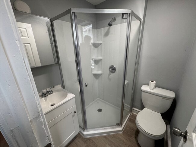 Photo - 28 Lydia St Unit 2