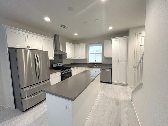 Photo - PADDOCK AVE CHINO 91708 (4 BED / 3 BATH)