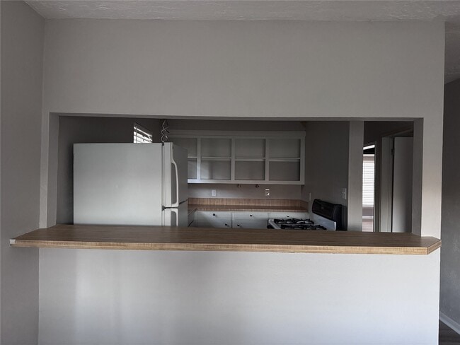 Photo - 600 St Lawrence River Rd