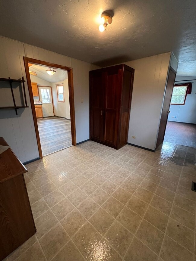 Photo - 2546 W Shoff