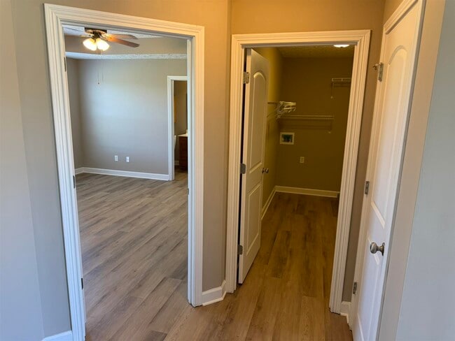 Photo - 1451 Quebec Way