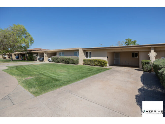 Building Photo - Beautiful 2/2 Phoenix Townhome for Rent!