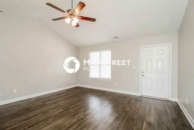 Photo - 3 Bedroom Pet-Friendly Home in Winston-Salem, NC with Main Street Renewal