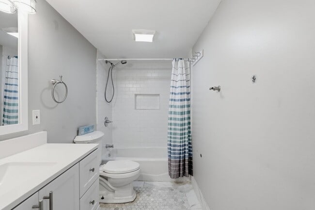 Photo - 6623 Tabor Ave