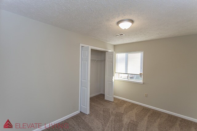 Photo - Parkview Apartments