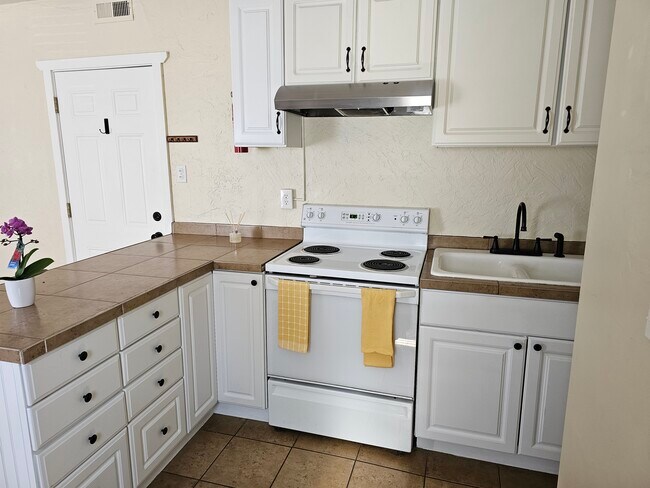 Photo - 2826 W Platte Ave Unit 4