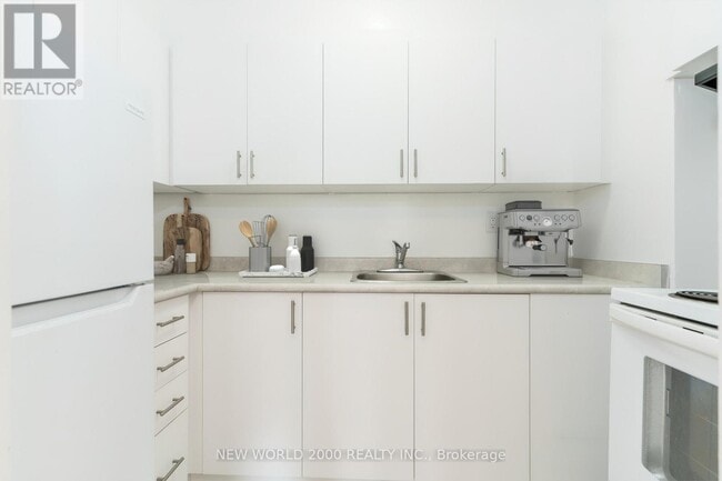 Photo - 1010 Broadview Ave Unit PH5