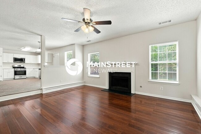 4 Bedroom Pet-Friendly Home in ELLENWOOD, GA with Main Street Renewal