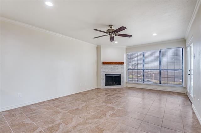 Photo - 140 Henry Chandler Dr