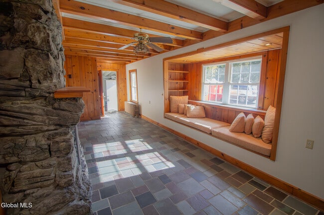 Photo - 183 Old Niskayuna Rd