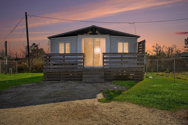 Building Photo - 2466 Avenue D