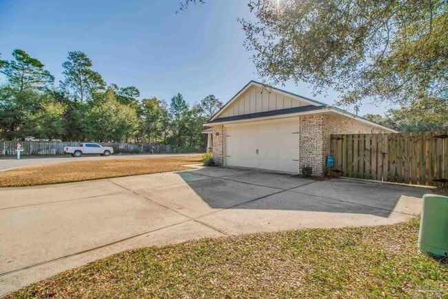 Photo - 874 Lowery Dr