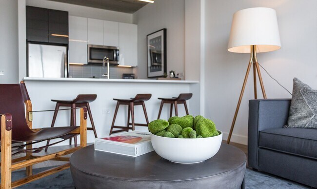 Photo - 3900 N Broadway St Unidad 712