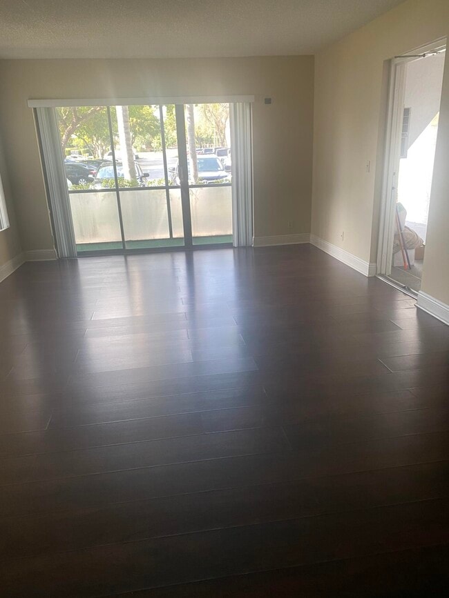 Photo - 1010 Green Pine Blvd Unit D1