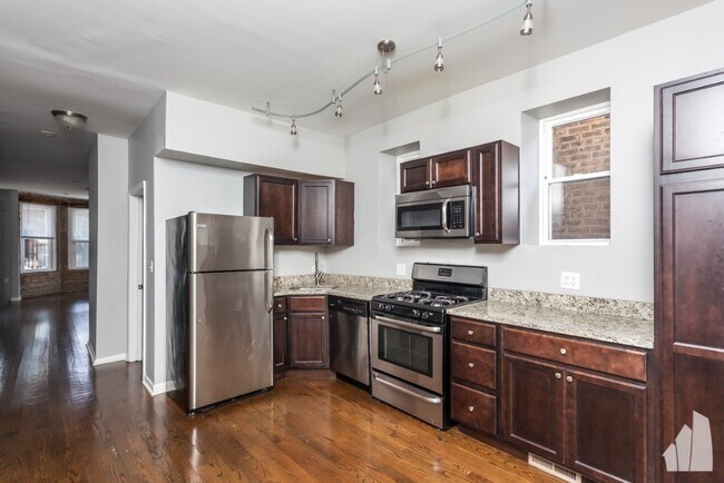 Photo - 2348 W Moffat St Unidad 3F