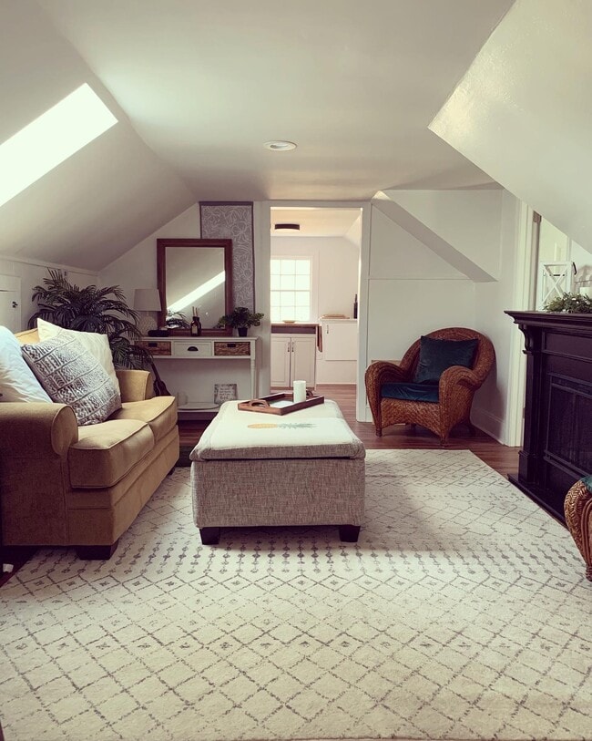 Photo - 2519 Mcneill Cir Unidad B