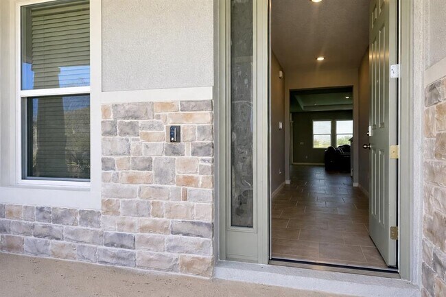 Photo - 33546 Darley Dl Trl
