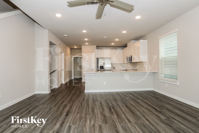 Photo - 18424 Idyllic Aly