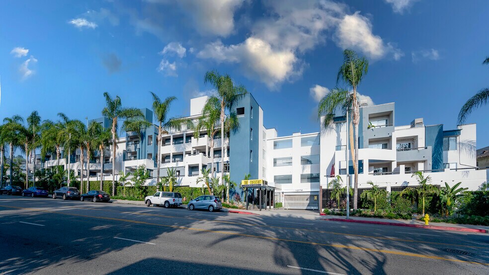 Crescent at West Hollywood