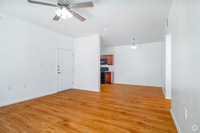 2BR, 1BA - 684SF - Living Room - Trails at River Road (Boerne Creekside)