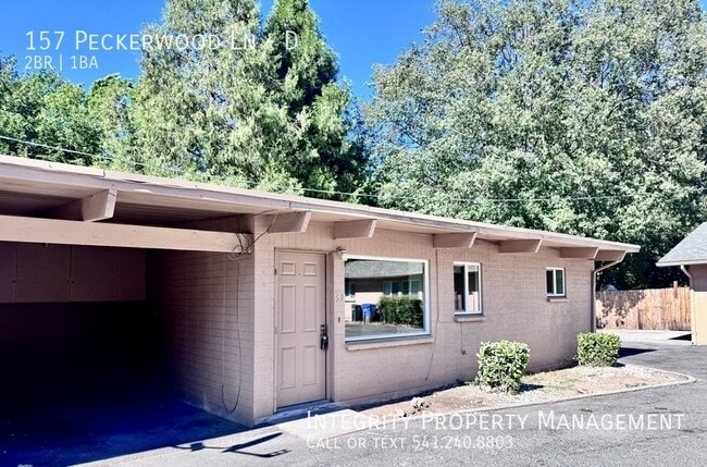 Building Photo - 157 Peckerwood Ln Unit D