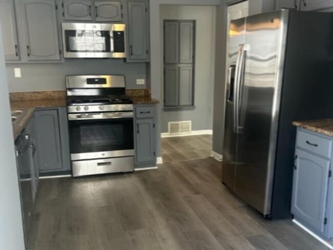 Photo - 15 Polk Ct Unit B