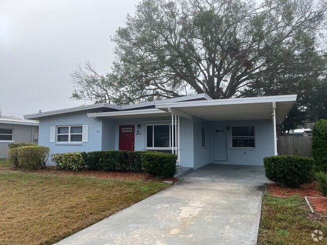 Building Photo - 1917 Ridgewood Dr Rental