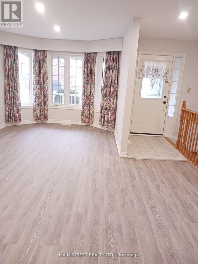 Photo - 5 Brecken Dr