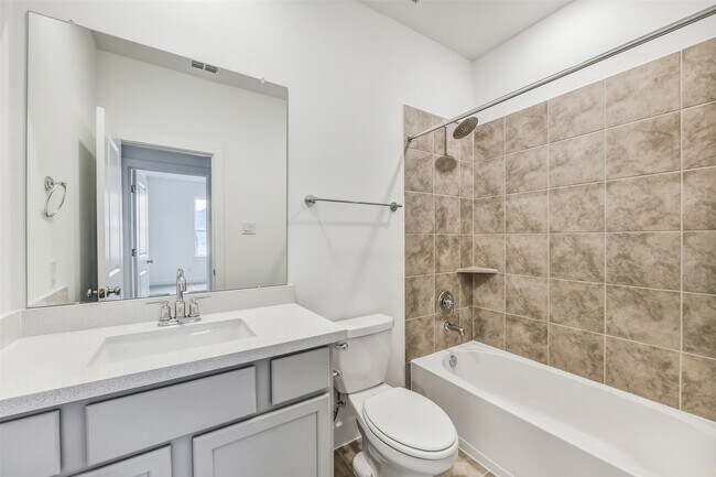 Photo - 1673 Birch Lk Ln