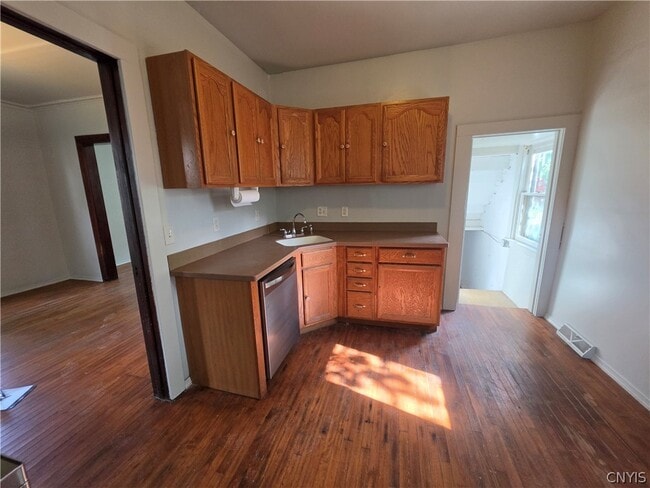 Photo - 138 St Mary St