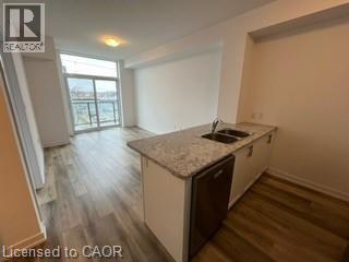 Photo - 470 Dundas St E Unit 407