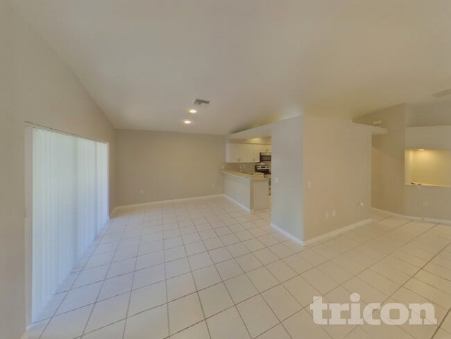 Photo - 184 Jennifer Dr