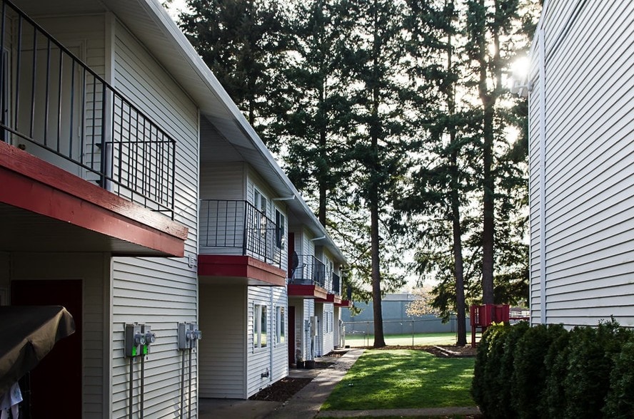 Fircrest - Templeton Property Management, NFN Investments
