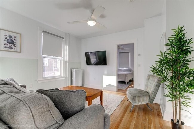 Photo - 12 Cranston Ave