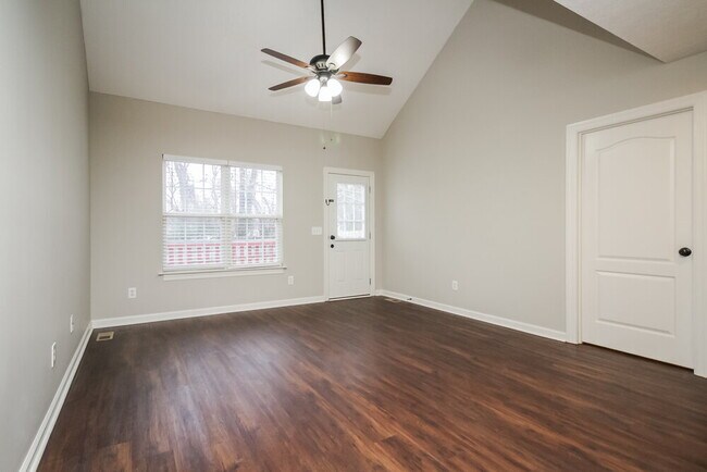 Photo - 1814 Lucille Ln