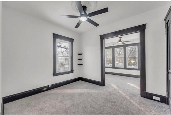 Photo - 246 E 156th St Unidad 1