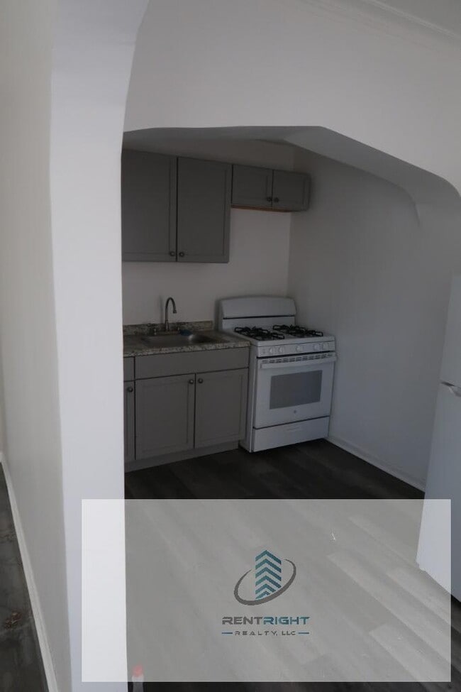 Photo - 4477 N Elston Ave Unidad 108