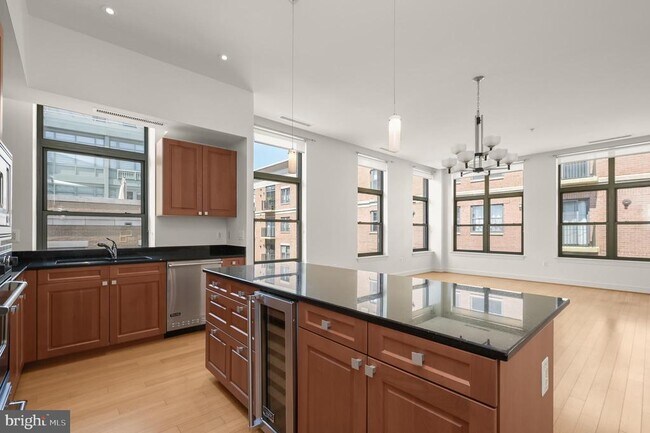 Photo - 2425 L St NW Unit 617