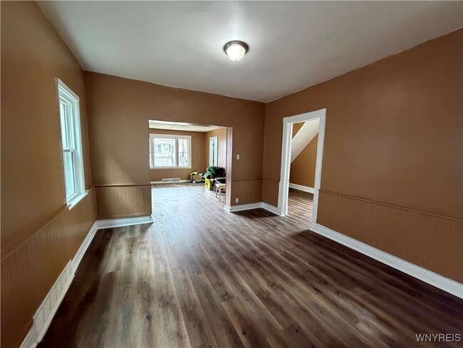 Photo - 21 Abbottsford Pl